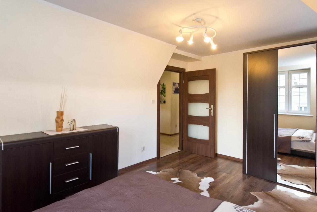 Gdanskie Apartamenty - Apartamenty Na Swietego Ducha Z 2 Sypialniami Exterior foto